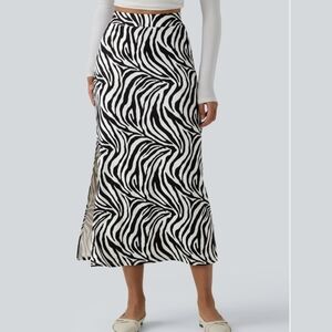 HALARA Black and White Zebra Print Midi Skirt